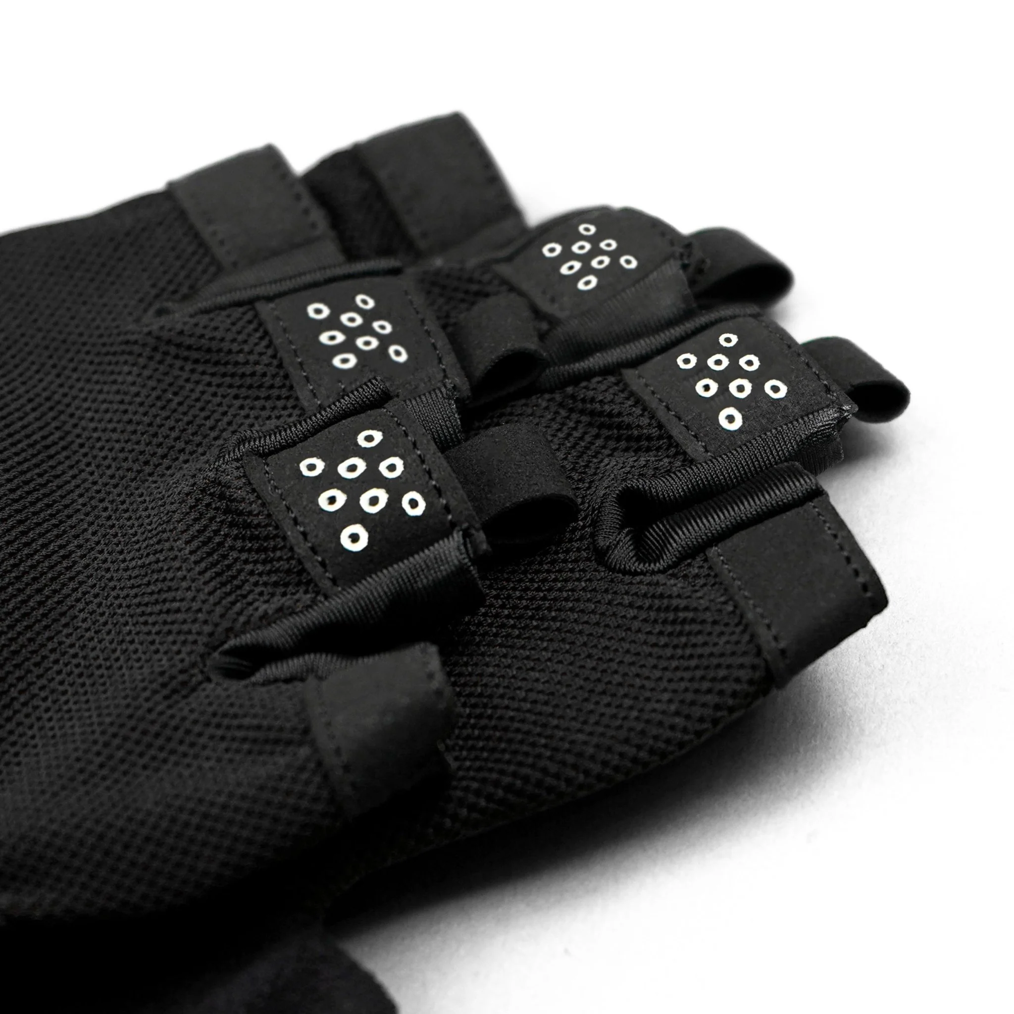 Aero-Mesh Stealth Black Weightlifting Gloves - Image 9